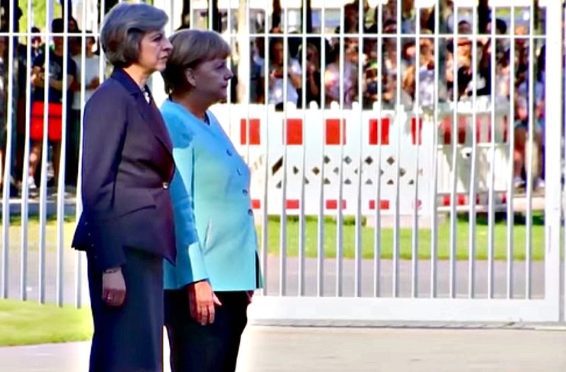 Merkel prête à accorder du temps à la Grande-Bretagne
