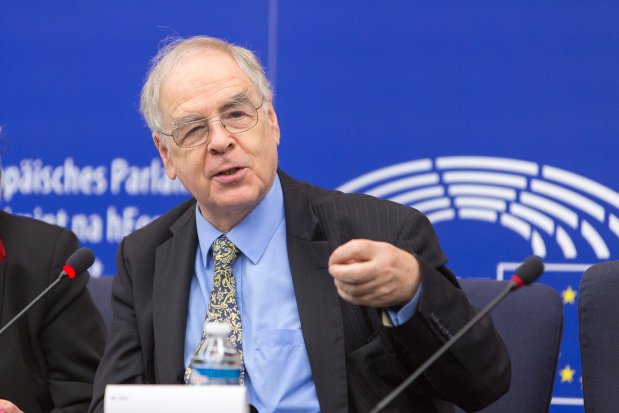 Un eurodéputé propose de mettre des têtes de cochon à la frontière hongroise