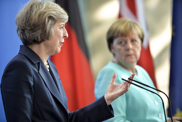 Theresa May jette les bases de sa politique industrielle post-Brexit