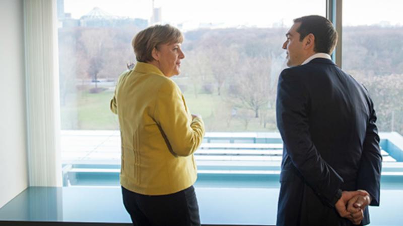Tsipras appelle toujours à un allègement de la dette grecque