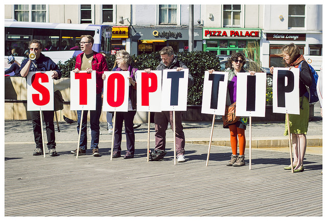 Paris souhaite l'arrêt des négociations sur le TTIP