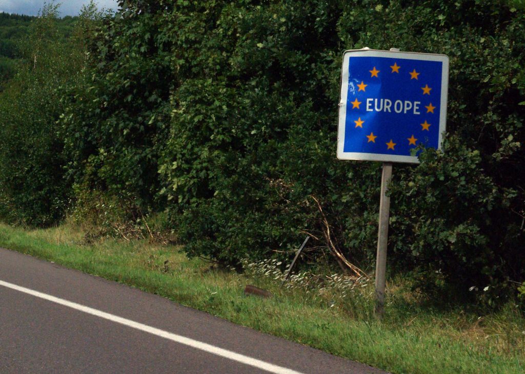 Europe_border_sign_CREDIT[Will Bakker_Flickr]