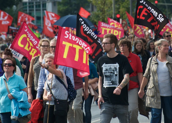 L’opposition au CETA ne faiblit pas en Autriche