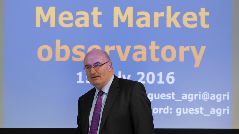 La promotion de la consommation de viande par l’UE est bien malavisée, M. Hogan