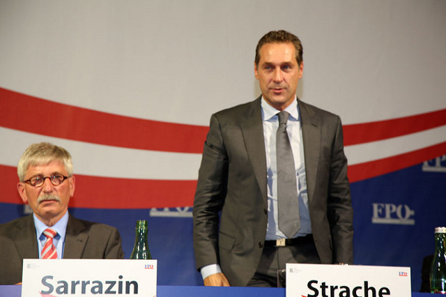 La droite autrichienne n'en finit plus d'attaquer Merkel