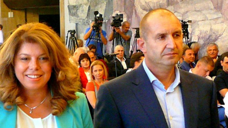 Un ex-militaire en tête des présidentielles en Bulgarie