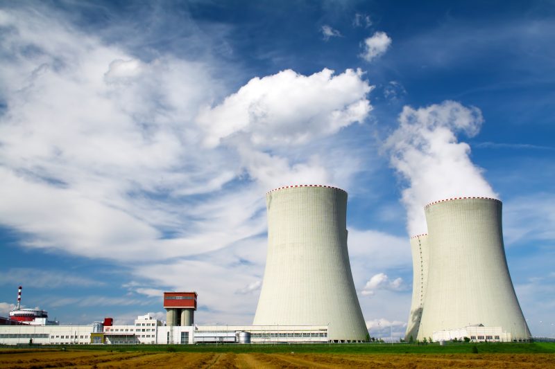 La renaissance du nucléaire bute face aux renouvelables
