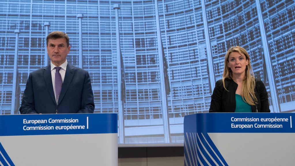andrus-ansip-and-mina-andreeva