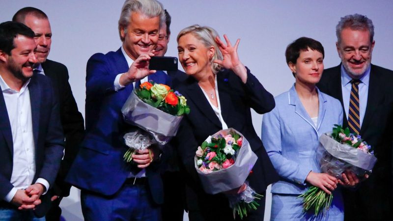 Le Pen prédit le «réveil» de l'Europe à l'image du Brexit et de Trump