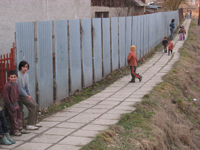 La discrimination continue pour les enfants roms en Slovaquie