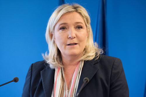 Le Pen promet une suspension immédiate de Schengen en cas de victoire