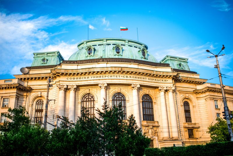 De la Syrie à la Bulgarie : "Maintenant, j'enseigne à l'université" (II)