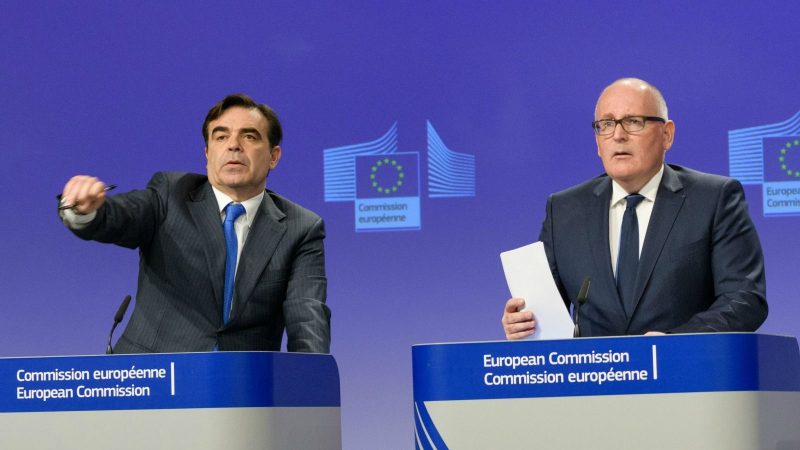 Bruxelles envisage des sanctions réduites contre la Hongrie