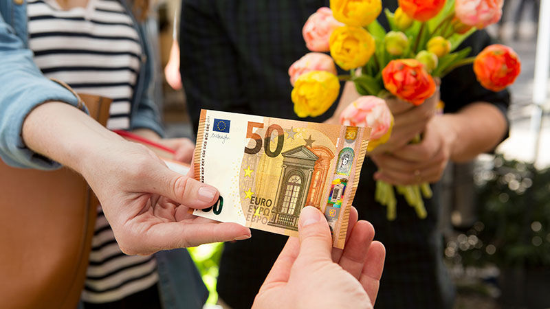 La Commission européenne veut faire de l'euro un outil stratégique