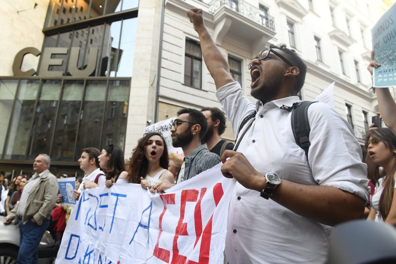 Les villes européennes tendent la main à l'université Soros de Budapest