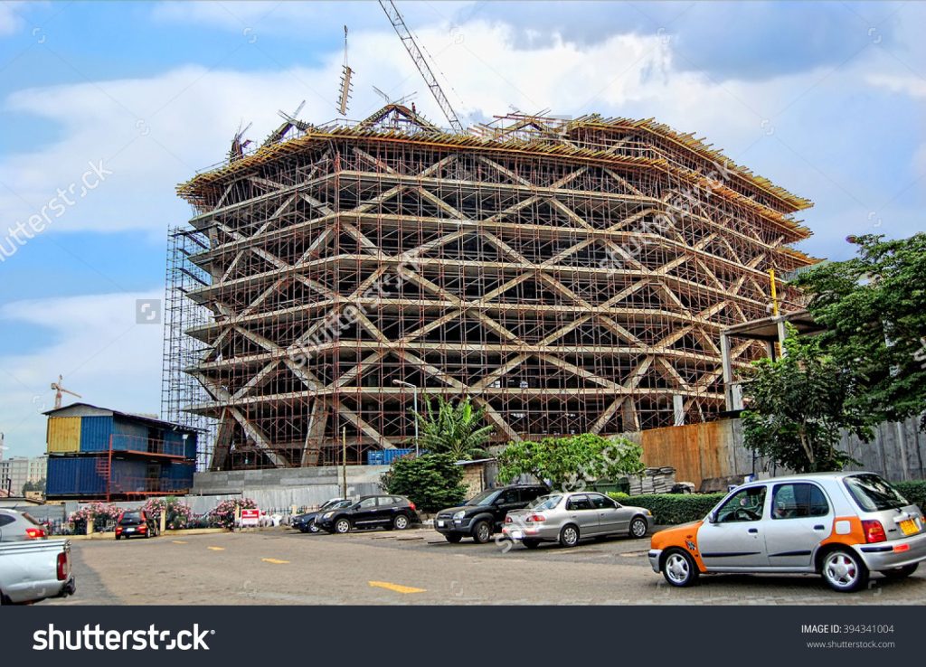 Dans la capitale ghanéenne, le développement des infrastructures se fait progressivement.
