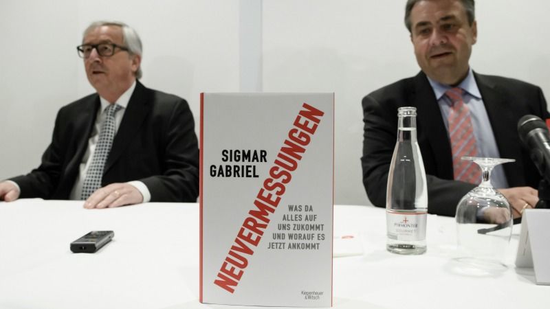 Les Français dépensent trop, prévient Juncker