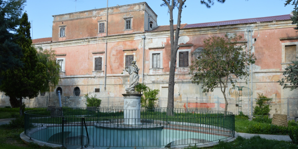L'Italie distribue gratuitement maisons et châteaux