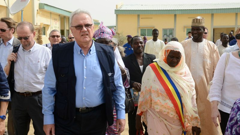 Gérer l'asile à distance, nouvelle approche face à la pression migratoire