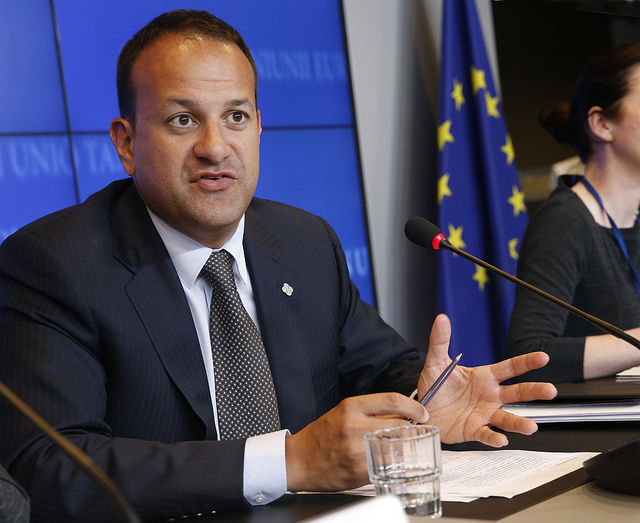 Le «centre européen» prend aussi le pouvoir en Irlande