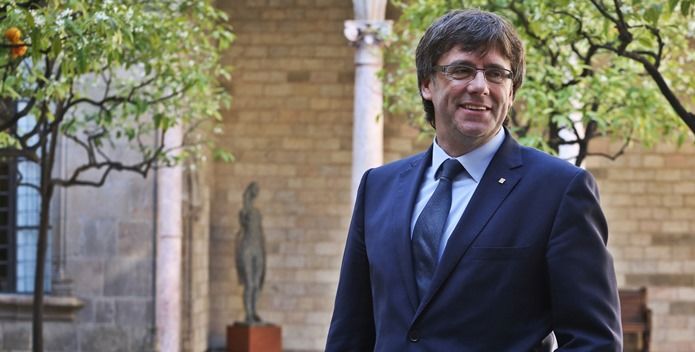 Qui est Carles Puigdemont, l'homme qui défie l'Espagne ?