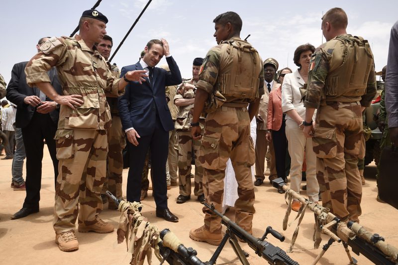 Des eurodéputés dénoncent la militarisation de l’aide au développement