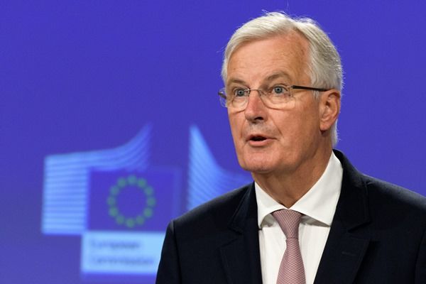Barnier presse Londres sur la question de la facture du Brexit