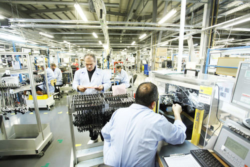 Slovaquie : pas assez de main-d’œuvre slovaque après l’arrivée d’Amazon et Jaguar
