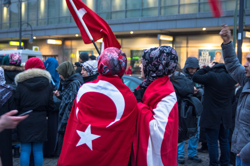 Les discriminations envers les musulmans perdurent en Europe