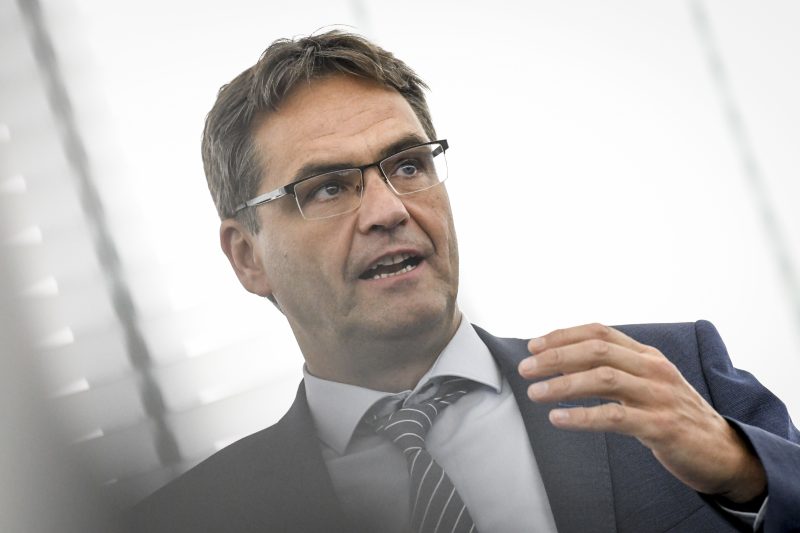 Bras de fer entre élus et exécutif européens sur les perturbateurs endocriniens