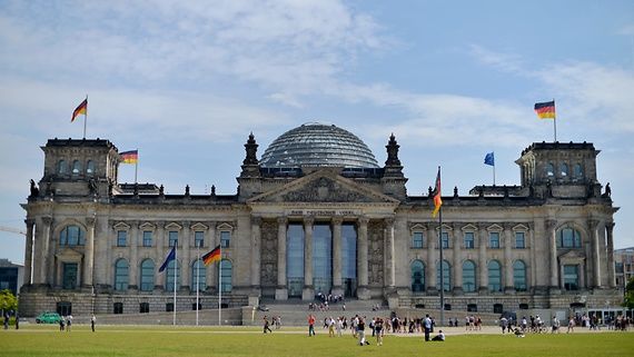 L'Allemagne tente de sortir d'une crise politique inédite