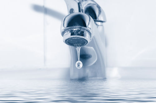 Le droit à l’eau ne sera pas inscrit dans la Constitution