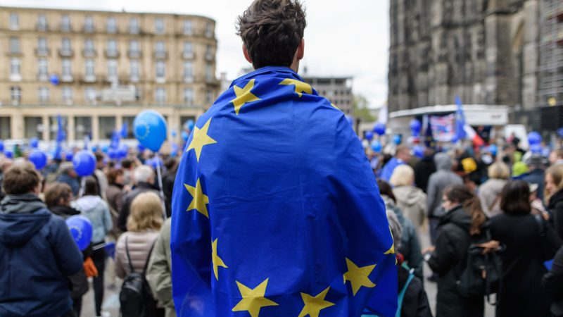 La confiance des citoyens dans l’UE repart à la hausse