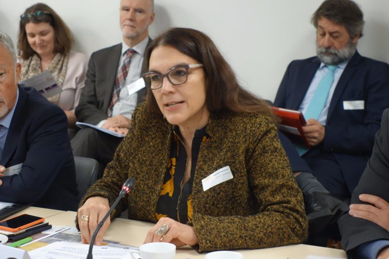 La Commission défend d'arrache-pied l’aide humanitaire en cash