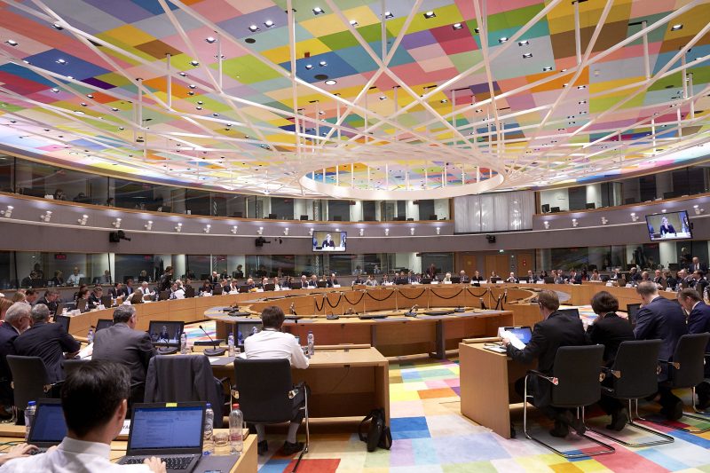 Le Conseil adopte une nouvelle stratégie d’aide au commerce