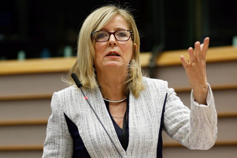 La médiatrice européenne veut le Conseil sur le registre de transparence