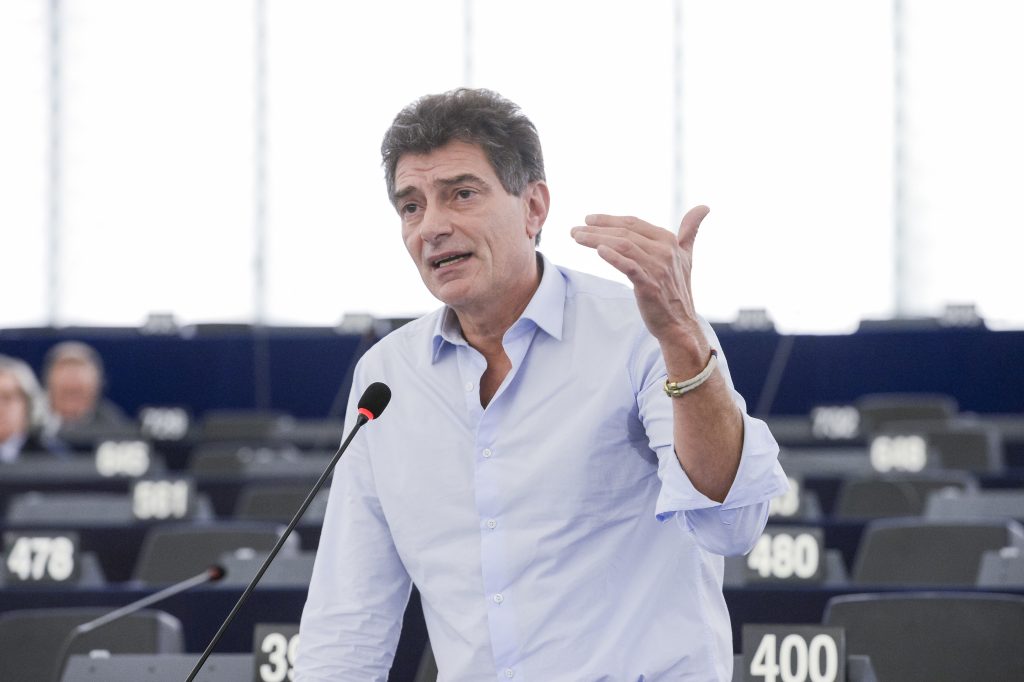 Pour Pascal Durand, il faut sortir de la société du tout jetable.