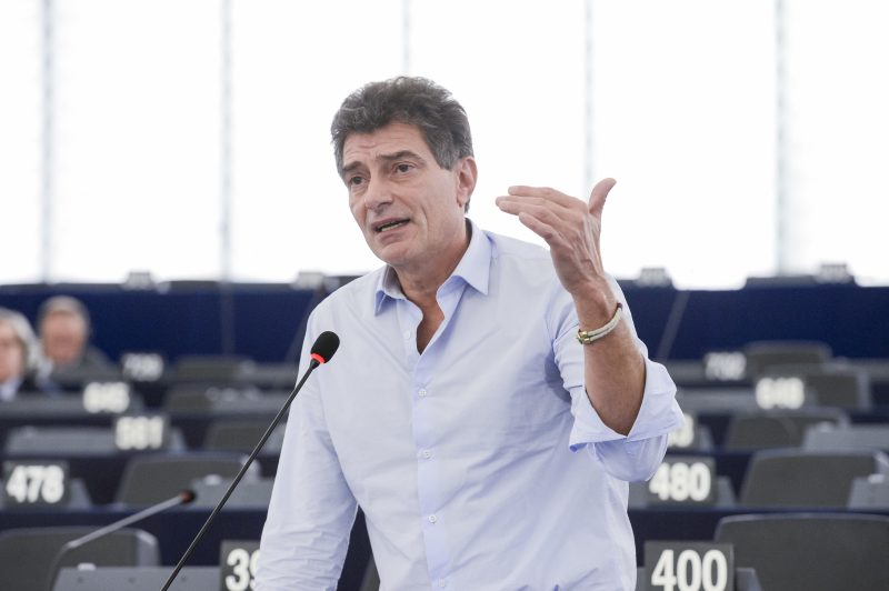 « Le débat sur l'obsolescence programmée est complètement inexistant au niveau de l'UE»