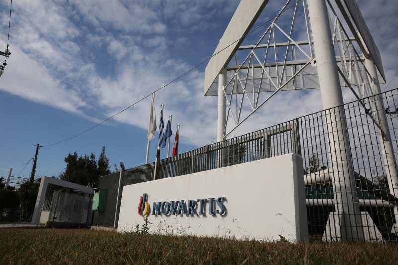 Le commissaire grec dans la tourmente du scandale Novartis