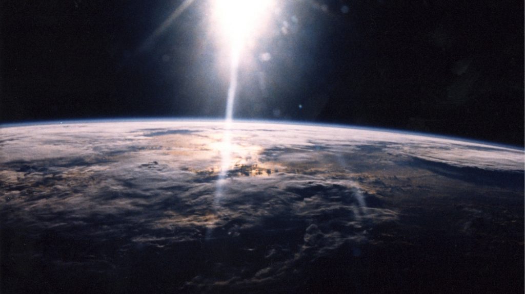 Sunlight_earth