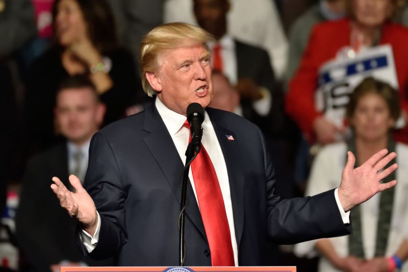 L’Europe et ses voitures, nouvelles cibles de Trump
