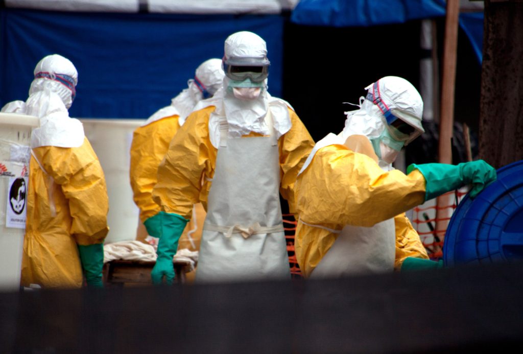 Medical workers in Conakry fight against Ebola