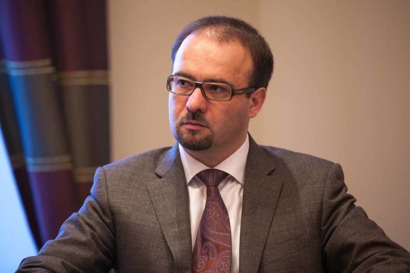 «Vu de Russie, les succès de politique étrangère de Macron sont très modestes»
