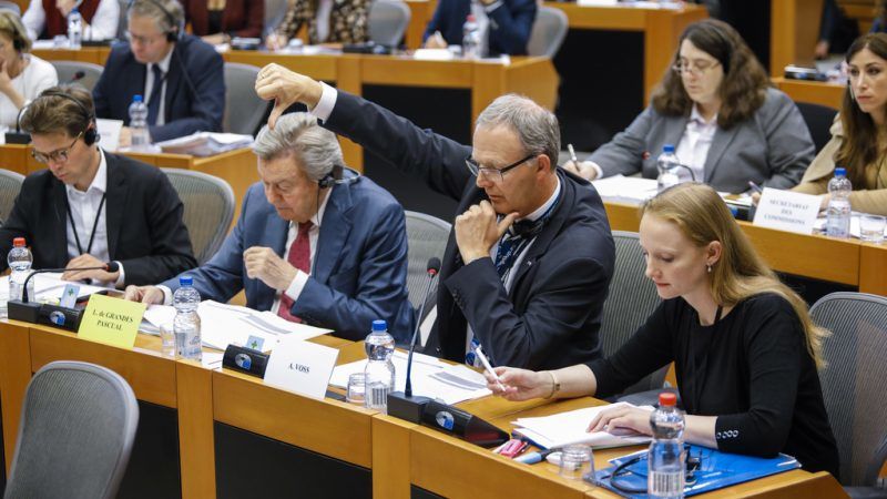 Le suspens se poursuit sur la réforme du droit d'auteur