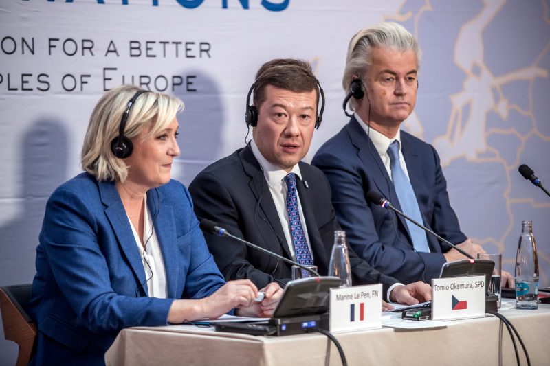 La droite populiste séduit partout en Europe, sauf en Espagne