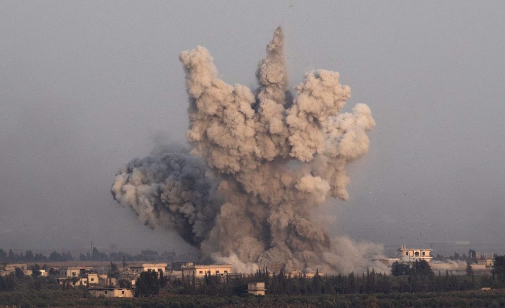 Air strikes on the Syrian side of the Golan Heights
