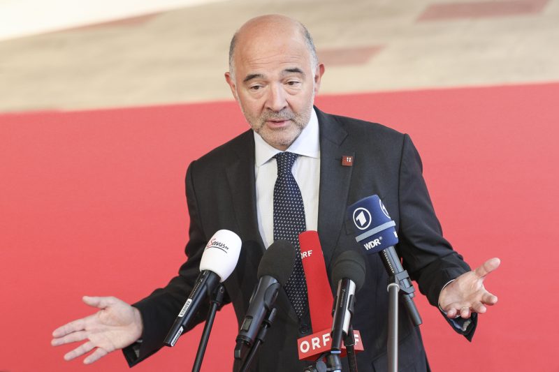Pour Pierre Moscovici, « la balle est dans le camp britannique »