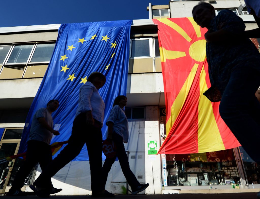 L&rsquo;adhésion de la Macédoine à l&rsquo;UE  dépend aussi de la résolution du conflit toponymique avec Athènes.