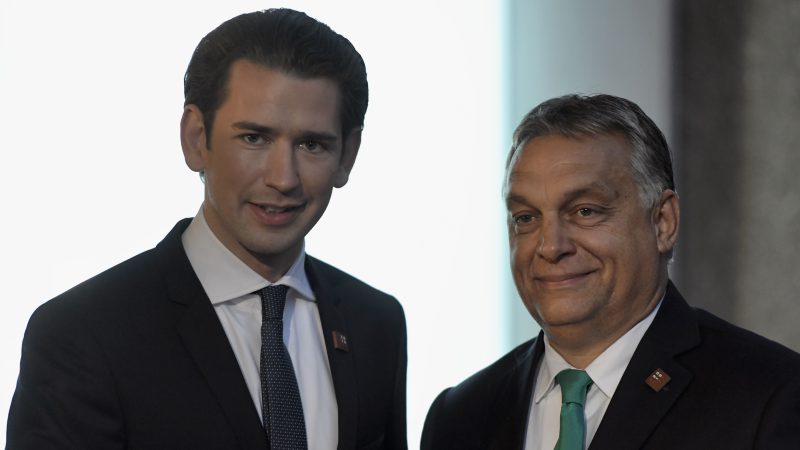 Le Fidesz d'Orbán rappelé à l'ordre par le PPE