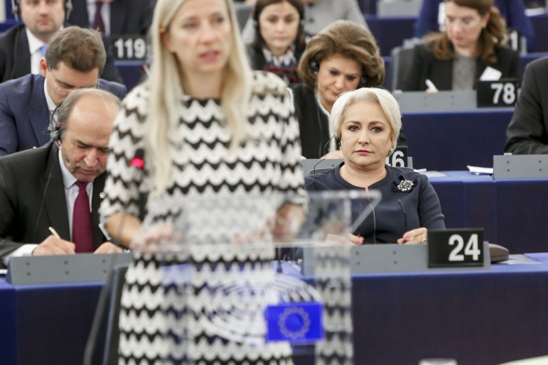 Débat houleux à Strasbourg sur l'état de droit en Roumanie